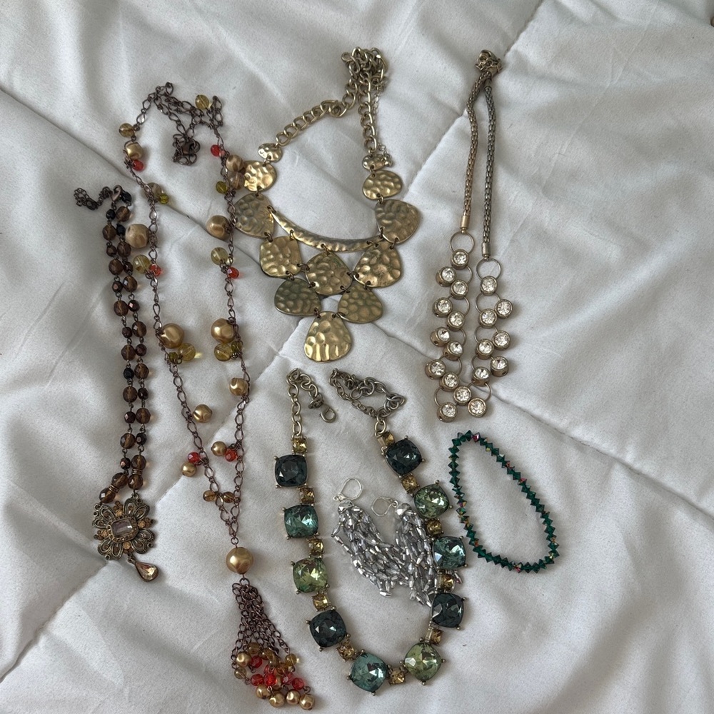Elegant Gold and Silver Women's Jewelry Set